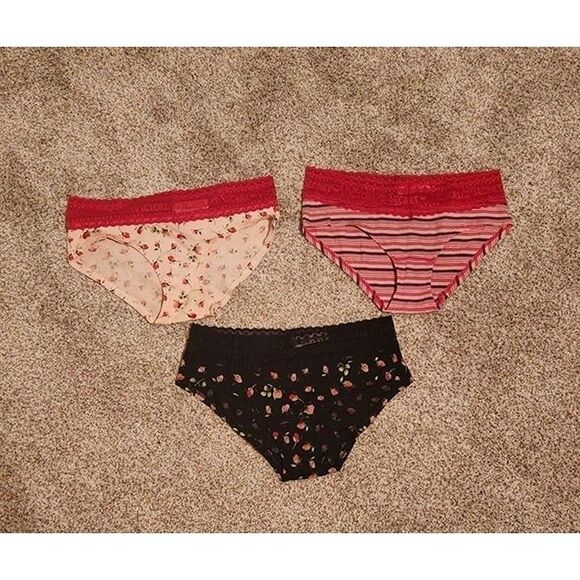 Vintage Victoria's Secret Underwear Lot - Picture 2 of 8